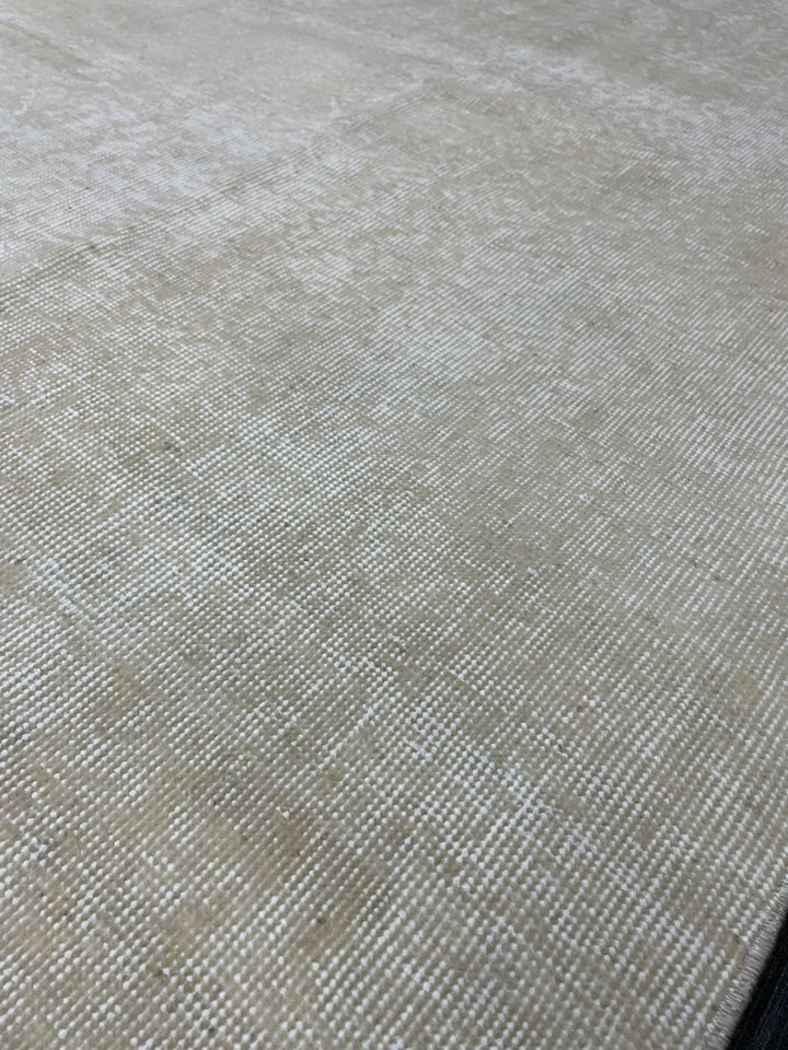 Turkish Runner Rug 6' 8" x 9' 11" Hand-Knotted | No. WR19266