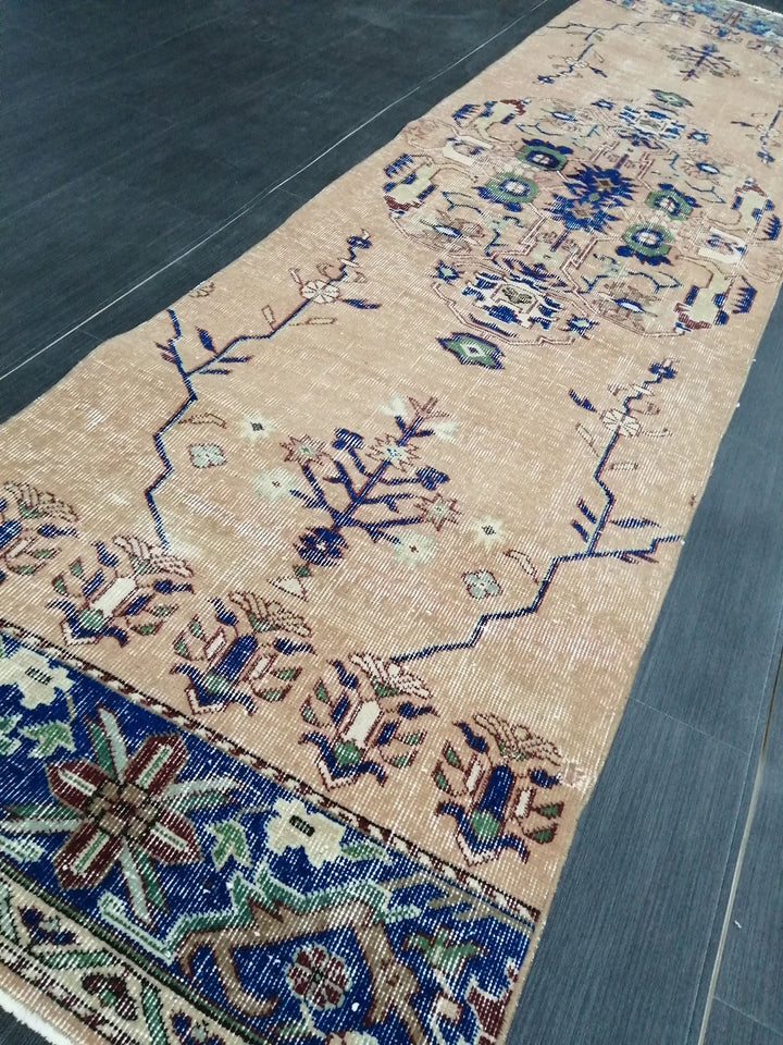 Turkish Runner Rug 2' 6" x 10' 1" Hand-Knotted | No. WR19570