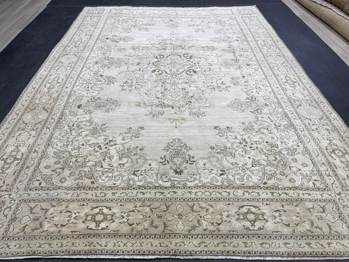 Rust Turkish Runner Rug 6' 8" x 9' 7" Hand-Knotted | No. WR19925