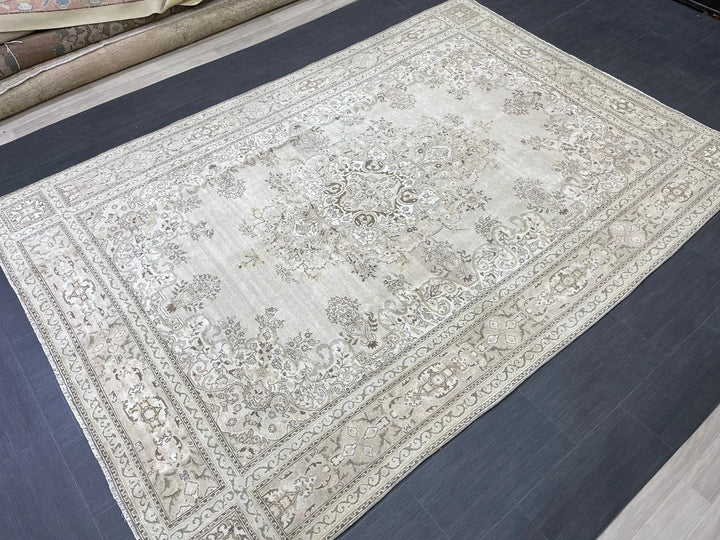 Rust Turkish Runner Rug 6' 8" x 9' 7" Hand-Knotted | No. WR19925