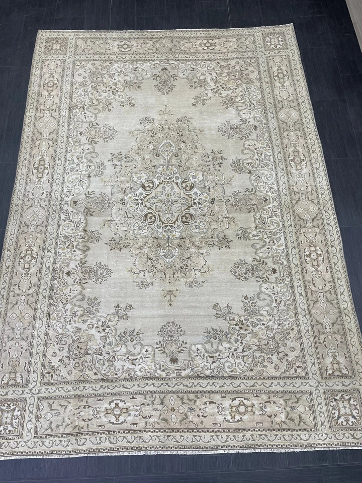 Rust Turkish Runner Rug 6' 8" x 9' 7" Hand-Knotted | No. WR19925