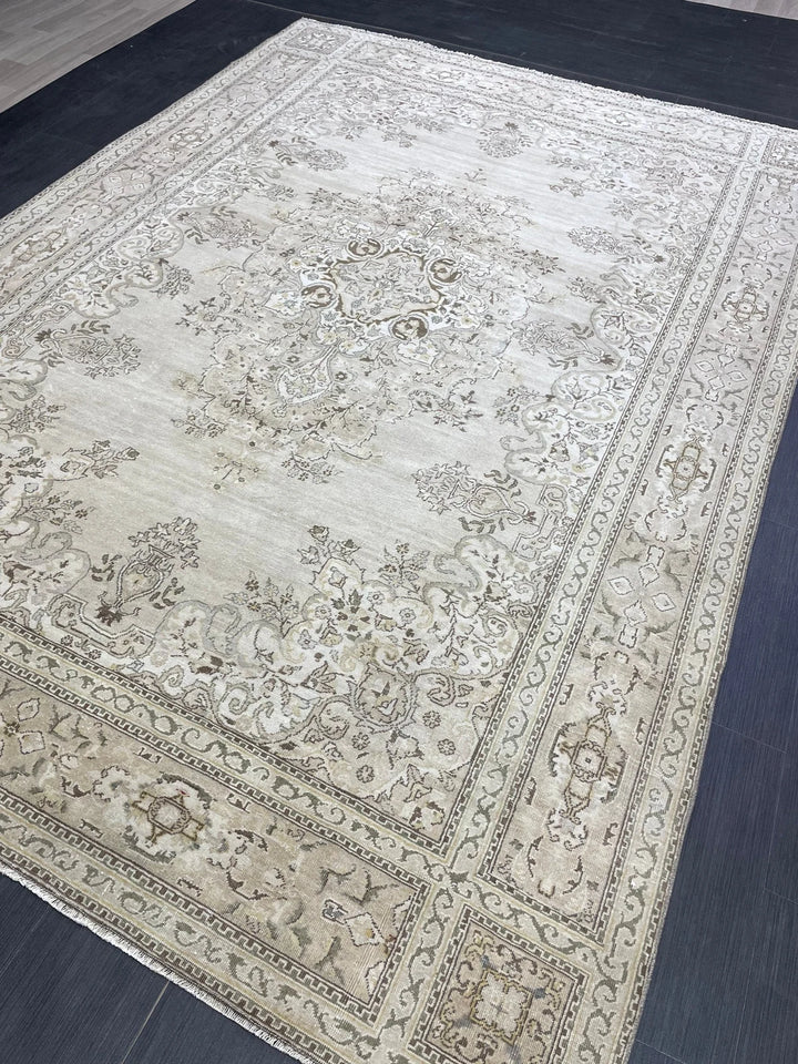 Rust Turkish Runner Rug 6' 8" x 9' 7" Hand-Knotted | No. WR19925
