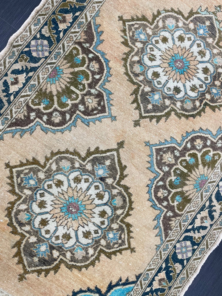 Beige Turkish Runner Rug 4' 2" x 6' 9" Hand-Knotted | No. WR20544