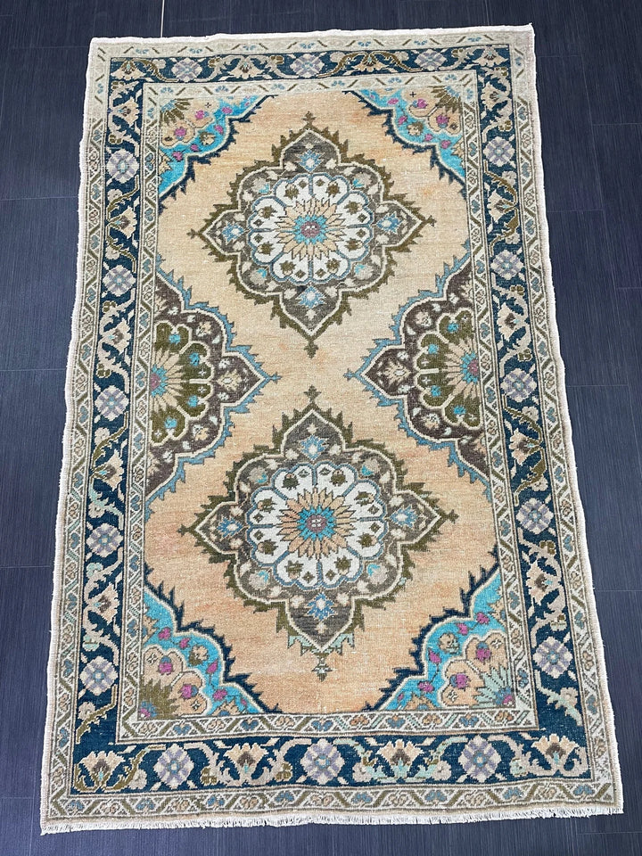 Beige Turkish Runner Rug 4' 2" x 6' 9" Hand-Knotted | No. WR20544