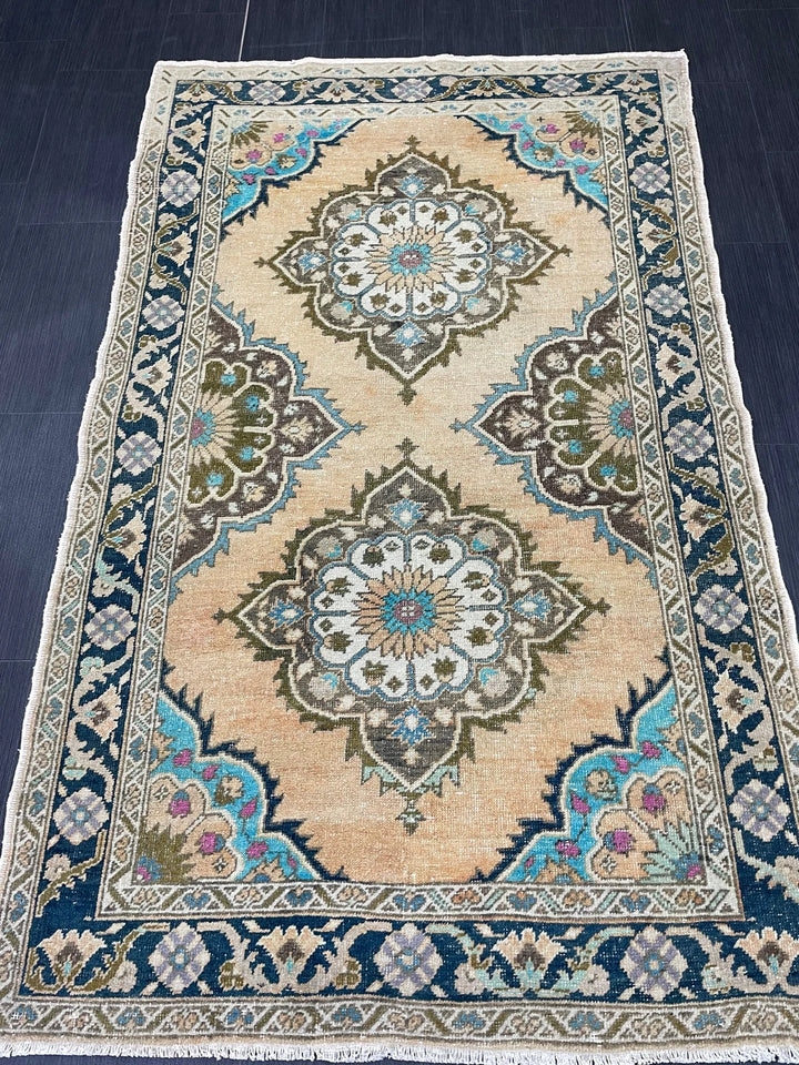 Beige Turkish Runner Rug 4' 2" x 6' 9" Hand-Knotted | No. WR20544