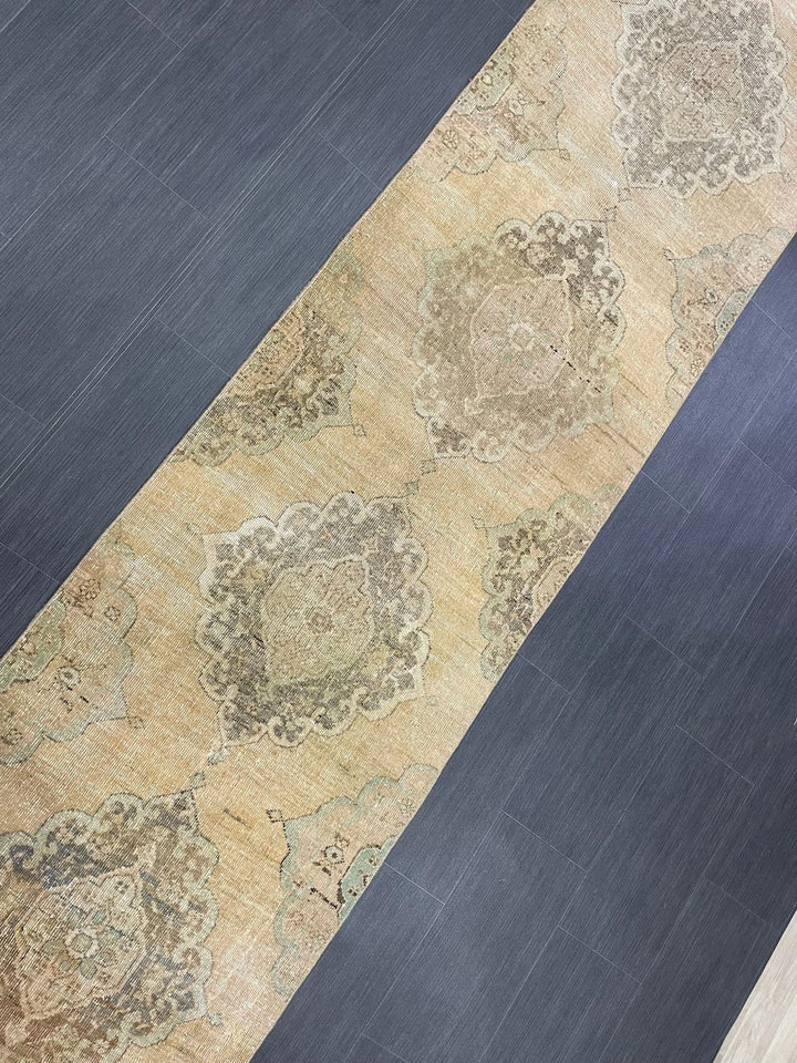 Turkish Runner Rug 2' 8" x 13' 11" Hand-Knotted | No. WR20911