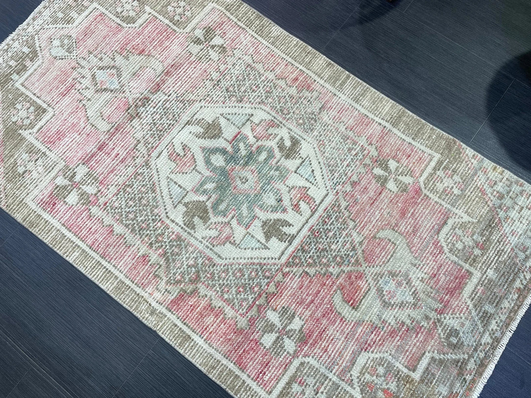 Rust Turkish Runner Rug 2' 11" x 5' 5" Hand-Knotted | No. WR23635