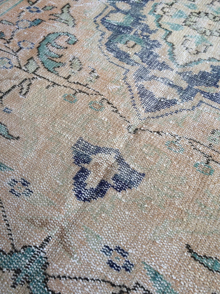 Beige Turkish Runner Rug 5' 2" x 9' 4" Hand-Knotted | No. WR23646