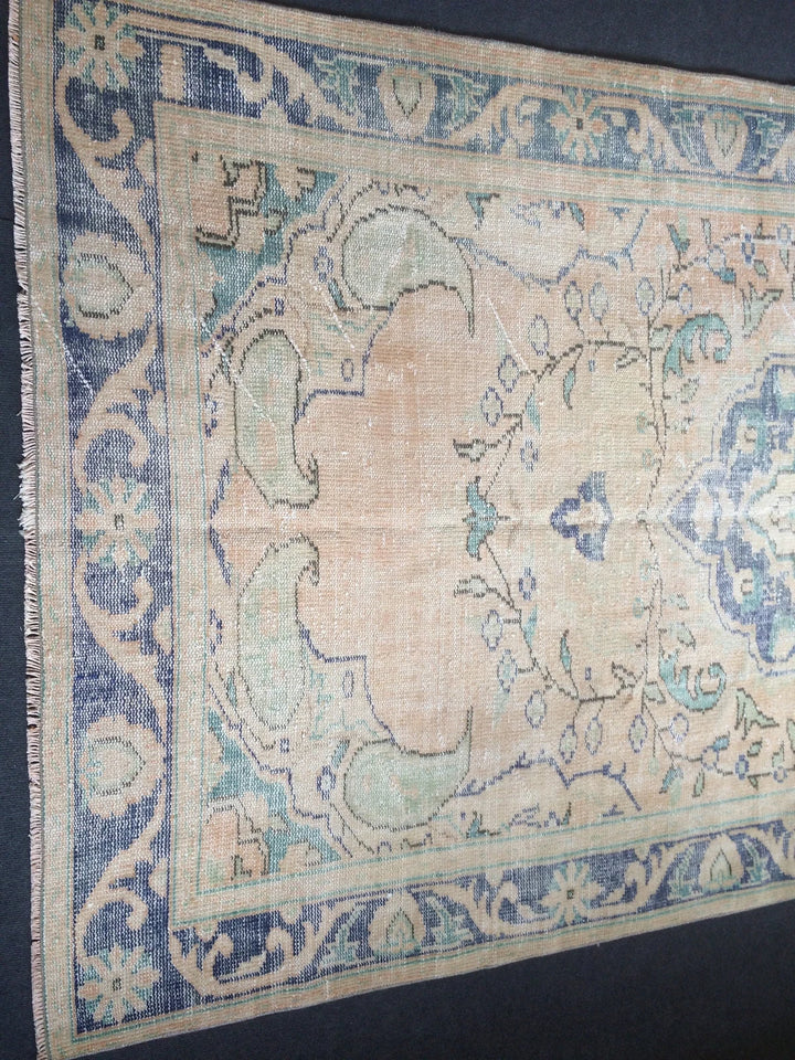 Beige Turkish Runner Rug 5' 2" x 9' 4" Hand-Knotted | No. WR23646