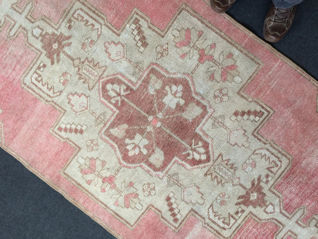 Turkish Runner Rug 4' x 8' 5" Hand-Knotted | No. WR24292