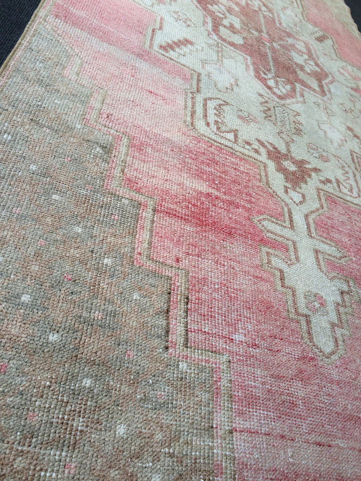 Turkish Runner Rug 4' x 8' 5" Hand-Knotted | No. WR24292