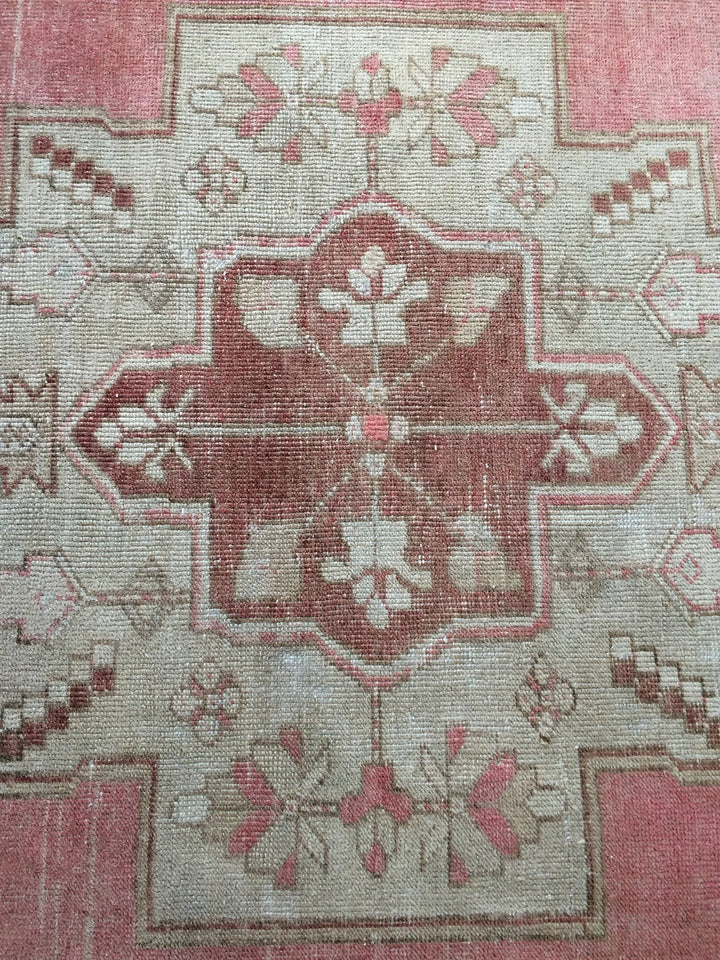 Turkish Runner Rug 4' x 8' 5" Hand-Knotted | No. WR24292