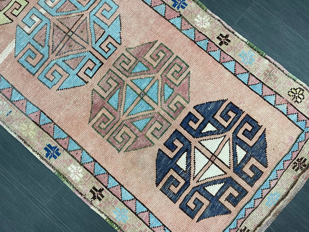 Beige Turkish Runner Rug 2' 11" x 6' 10" Hand-Knotted | No. WR24809