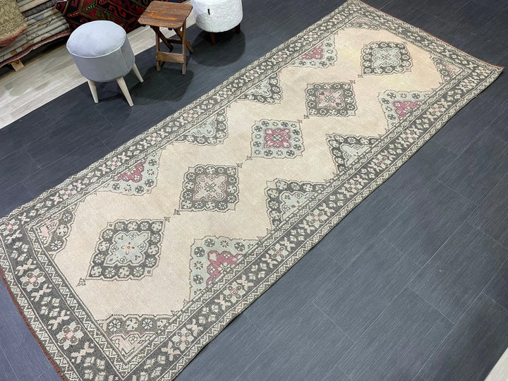 Turkish Runner Rug 4' 3" x 10' 1" Hand-Knotted | No. WR25020