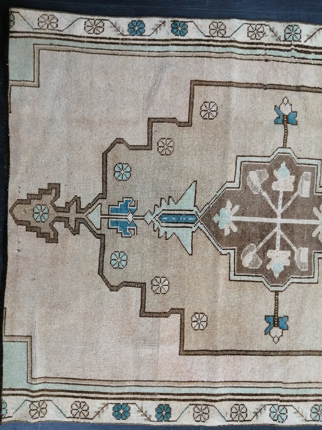 Turkish Runner Rug 4' 2" x 8' 3" Hand-Knotted | No. WR25313