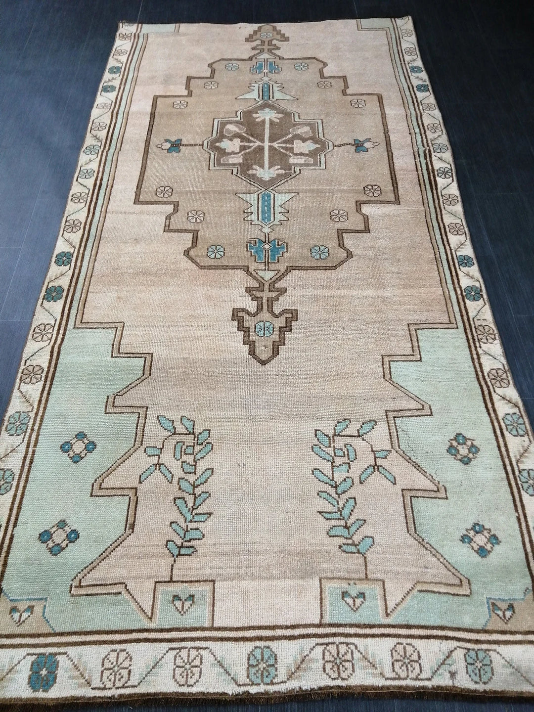 Turkish Runner Rug 4' 2" x 8' 3" Hand-Knotted | No. WR25313
