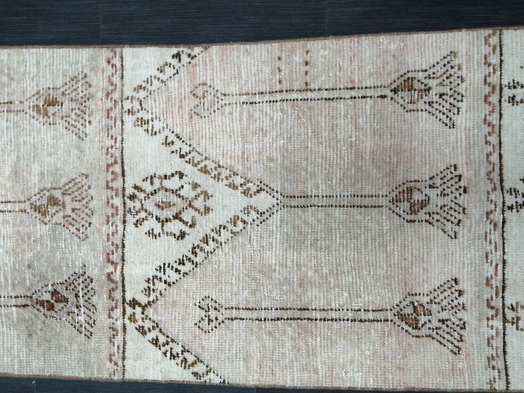 Tan Turkish Runner Rug 2' 6" x 11' 8" Hand-Knotted | No. WR25426