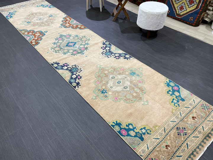 Turkish Runner Rug 2' 7" x 11' 5" Hand-Knotted | No. WR25607