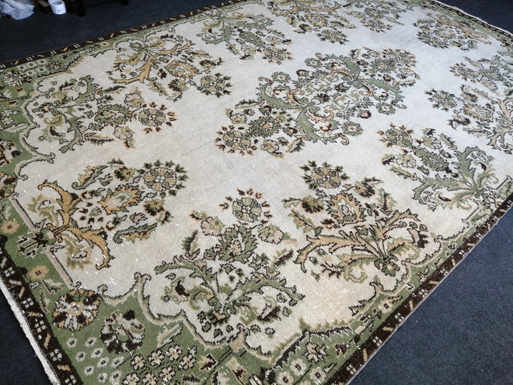 Green Turkish Runner Rug 6' 7" x 10' Hand-Knotted | No. WR26383