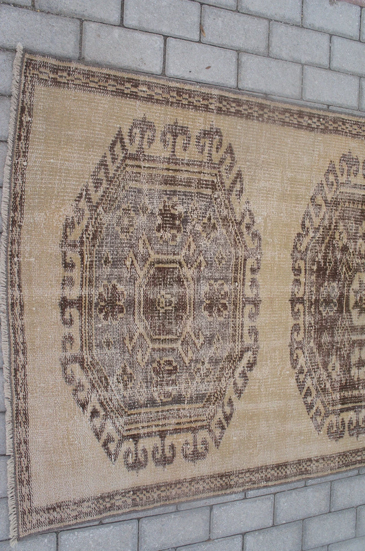 Turkish Runner Rug 3' x 11' Hand-Knotted | No. WR26466