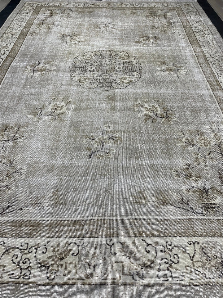 Beige Turkish Oushak Rug 8' 5" x 12' 3" Hand-Knotted | No. WR27308