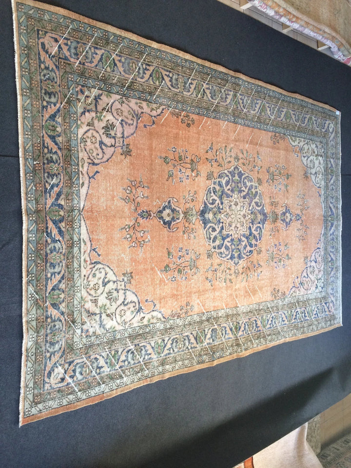 Beige Turkish Runner Rug 6' 7" x 9' 8" Hand-Knotted | No. WR27710