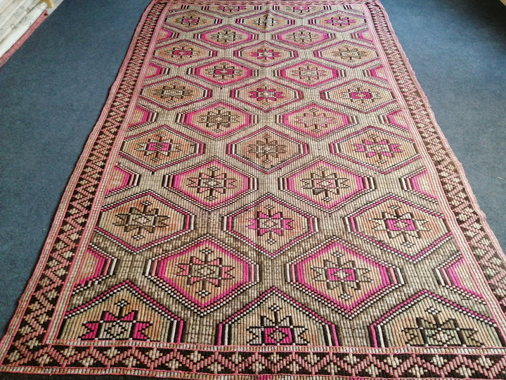 Beige Turkish Runner Rug 5' 7" x 9' Hand-Knotted | No. WR28056