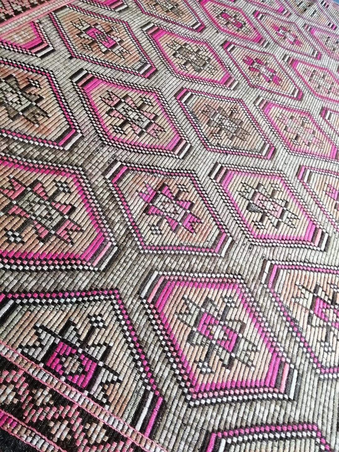 Beige Turkish Runner Rug 5' 7" x 9' Hand-Knotted | No. WR28056