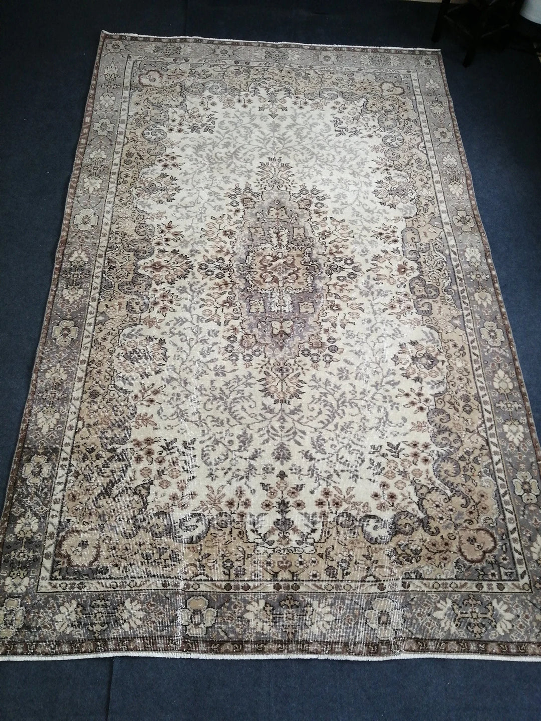 Beige Turkish Runner Rug 6' 4" x 10' Hand-Knotted | No. WR28266