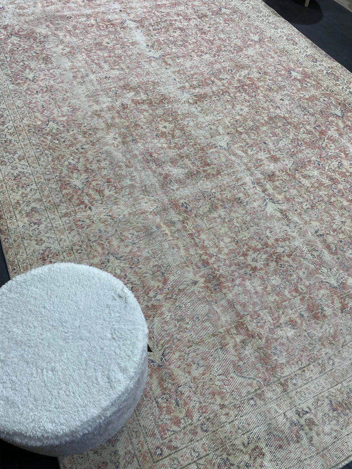 Beige Turkish Oushak Rug 6' 8" x 9' 10" Hand-Knotted | No. WR28391