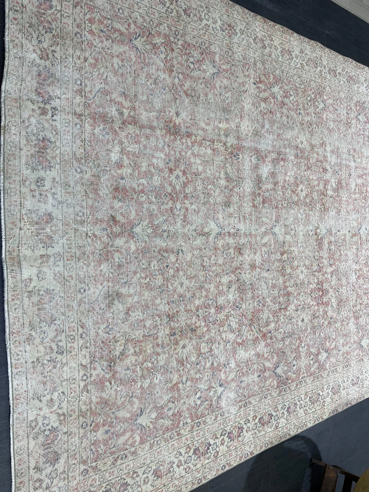 Beige Turkish Oushak Rug 6' 8" x 9' 10" Hand-Knotted | No. WR28391