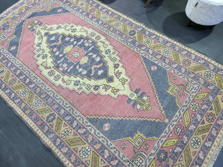 Turkish Oushak Rug 4' 10" x 8' 6" Hand-Knotted | No. WR29036