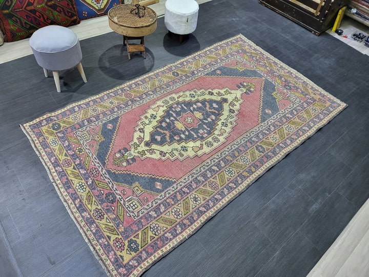 Turkish Oushak Rug 4' 10" x 8' 6" Hand-Knotted | No. WR29036