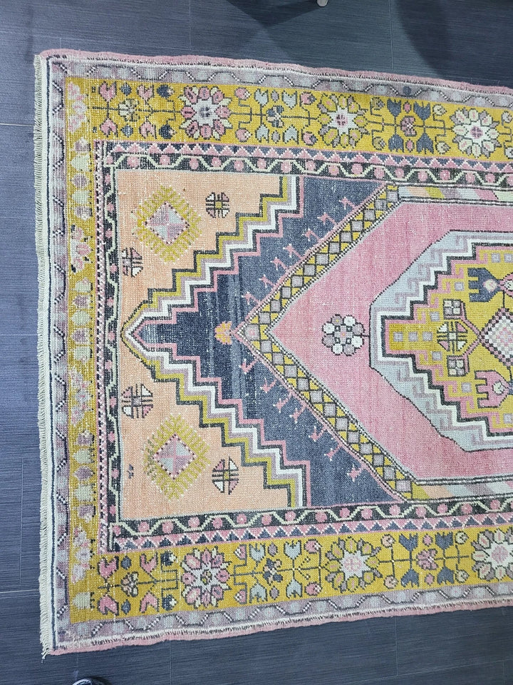 Beige Turkish Runner Rug 4' 2" x 7' 4" Hand-Knotted | No. WR29307