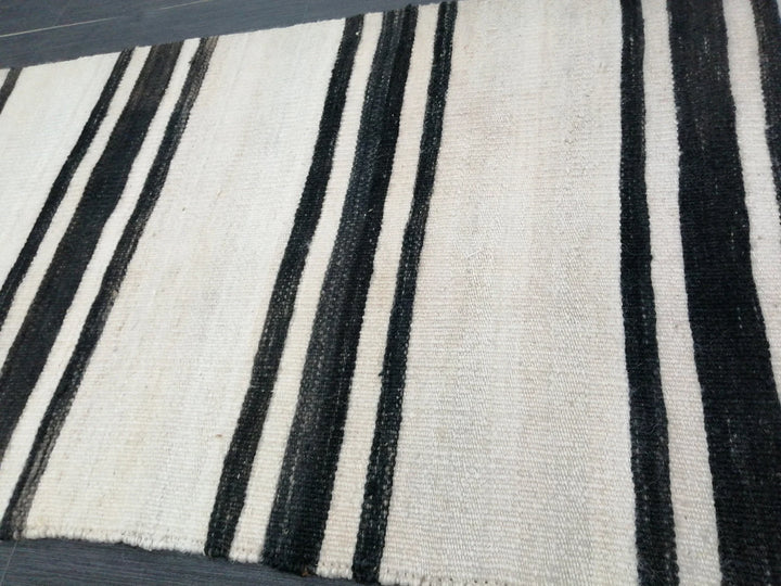 Turkish Runner Rug 2' 4" x 11' Hand-Knotted | No. WR29342