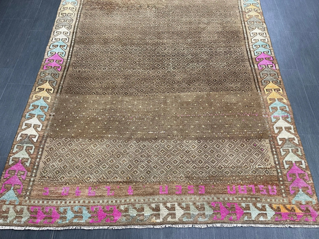 Brown Turkish Runner Rug 5' 3" x 10' 5" Hand-Knotted | No. WR29526