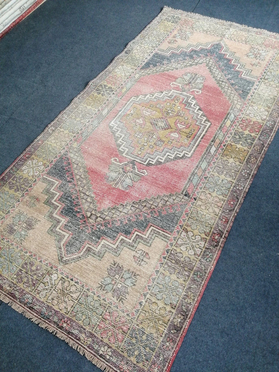 Beige Turkish Runner Rug 4' x 6' 1" Hand-Knotted | No. WR29688
