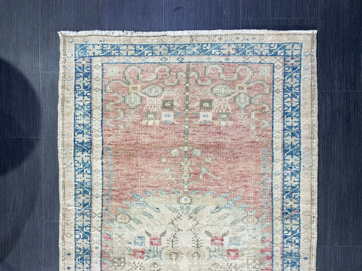 Turkish Runner Rug 2' 9" x 5' 5" Hand-Knotted | No. WR30365