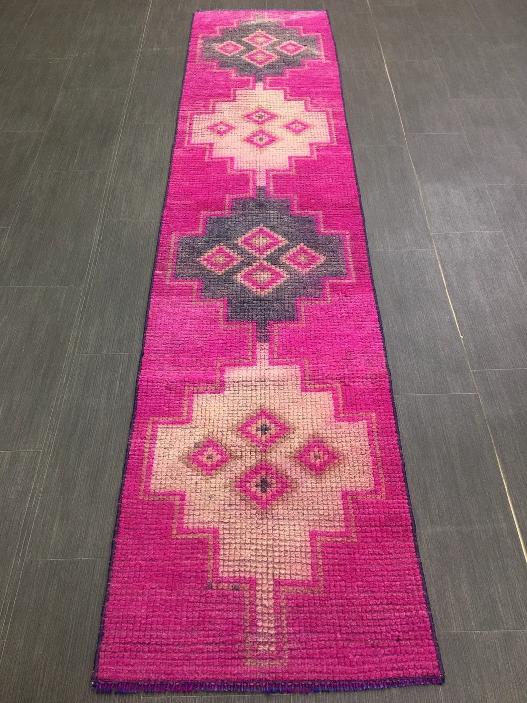 Turkish Runner Rug 1' 11" x 8' 6" Hand-Knotted | No. WR30968