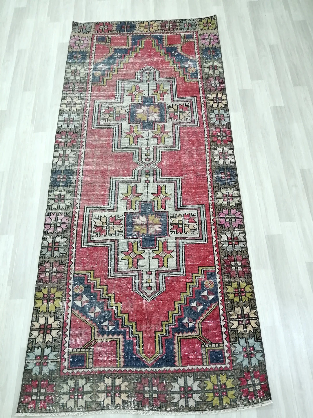 Beige Turkish Runner Rug 4' x 9' 3" Hand-Knotted | No. WR31471