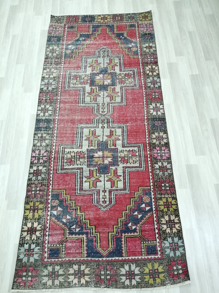 Beige Turkish Runner Rug 4' x 9' 3" Hand-Knotted | No. WR31471