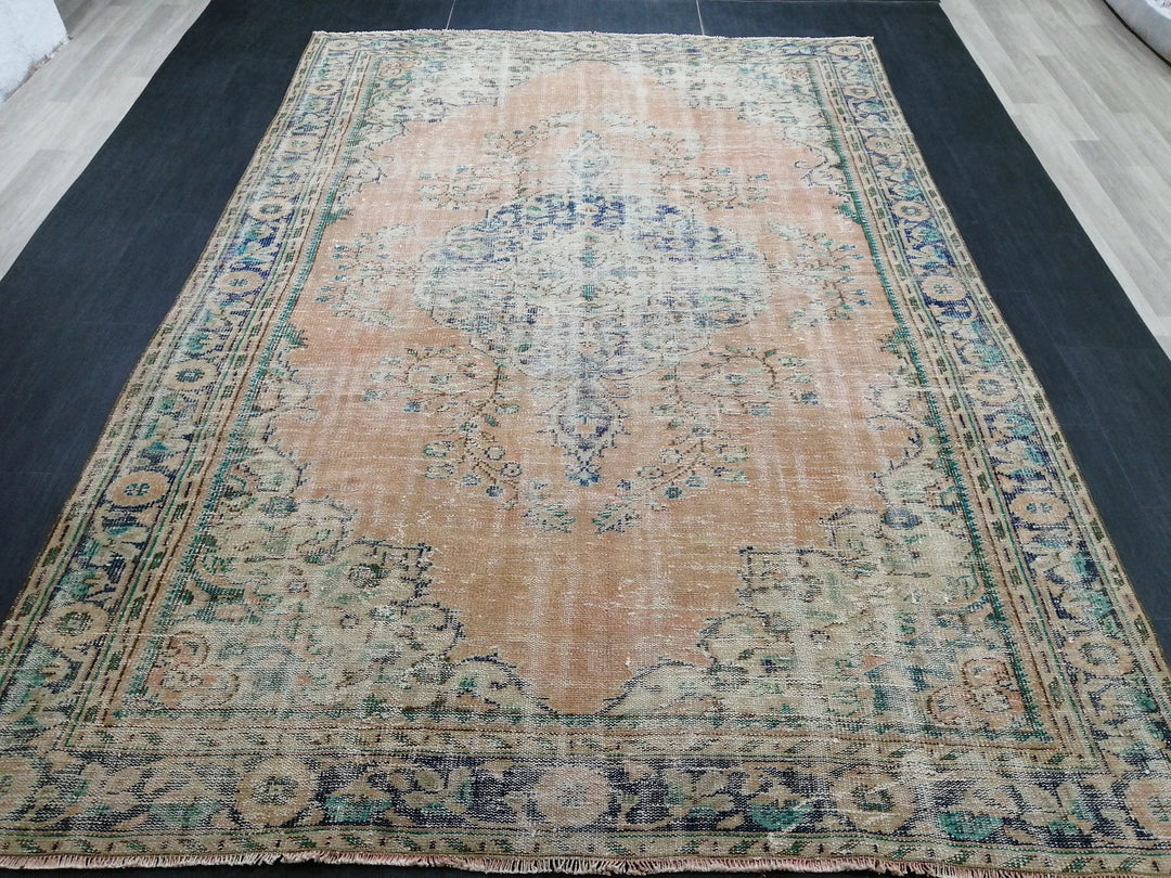 Beige Turkish Runner Rug 6' 9" x 9' 9" Hand-Knotted | No. WR32082