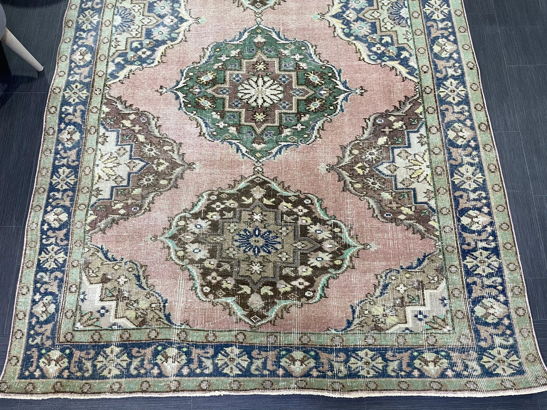 Beige Turkish Runner Rug 4'11" x 11'5" Hand-Knotted | No. WR32166