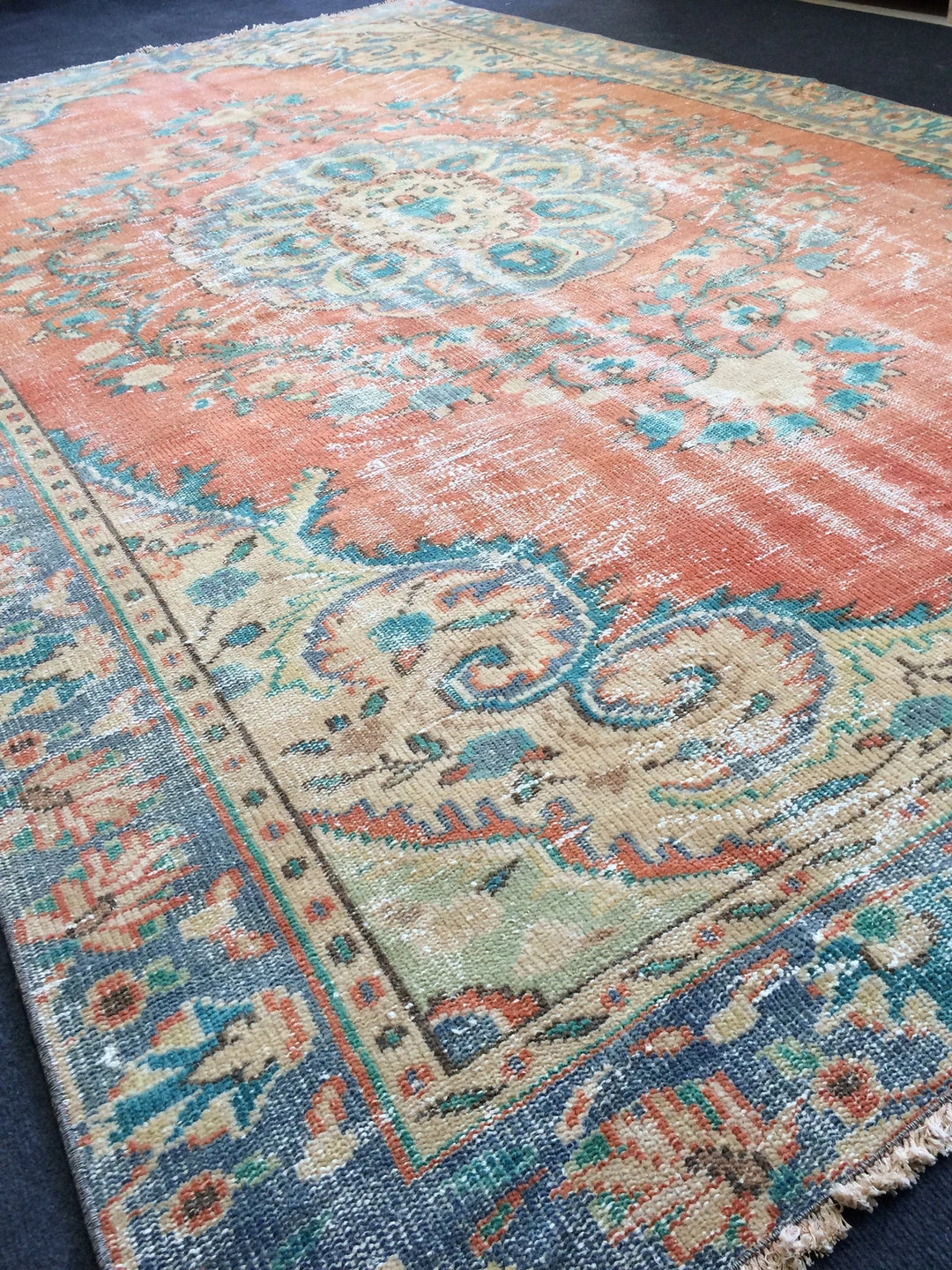 Beige Turkish Runner Rug 6' x 10' Hand-Knotted | No. WR32524