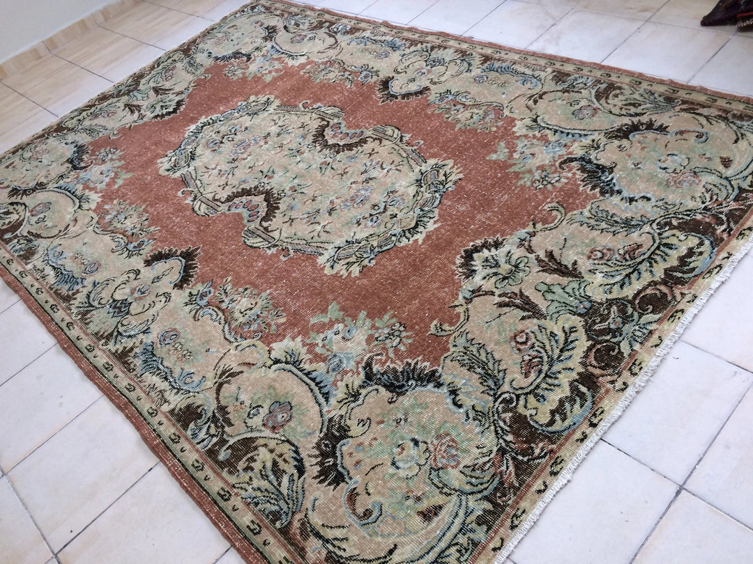 Beige Turkish Runner Rug 6' 6" x 9' 7" Hand-Knotted | No. WR32621