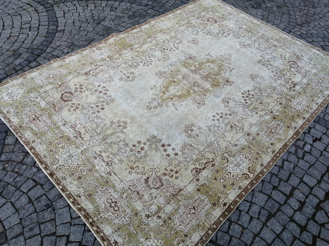 Green Turkish Runner Rug 8' 5" x 12' 4" Hand-Knotted | No. WR32914