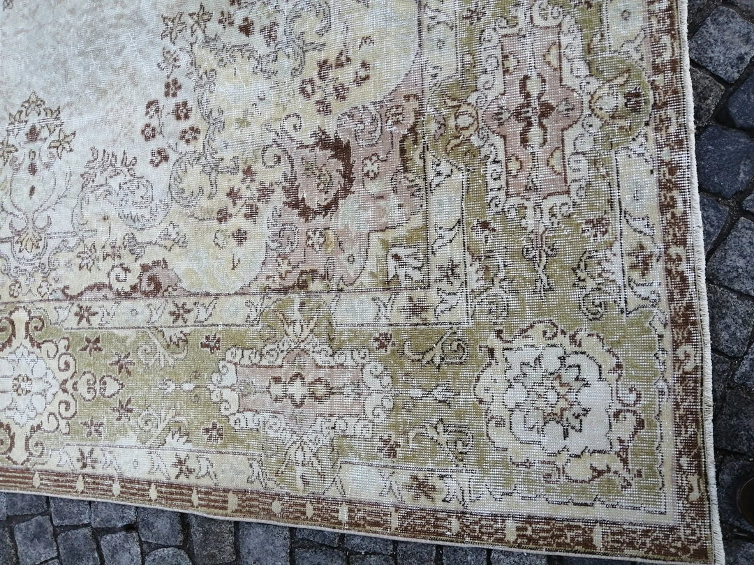 Green Turkish Runner Rug 8' 5" x 12' 4" Hand-Knotted | No. WR32914