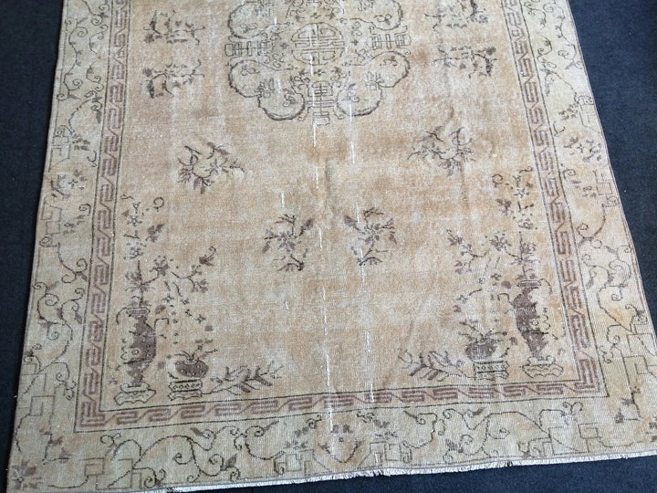 Beige Turkish Runner Rug 6' x 9' 4" Hand-Knotted | No. WR33214