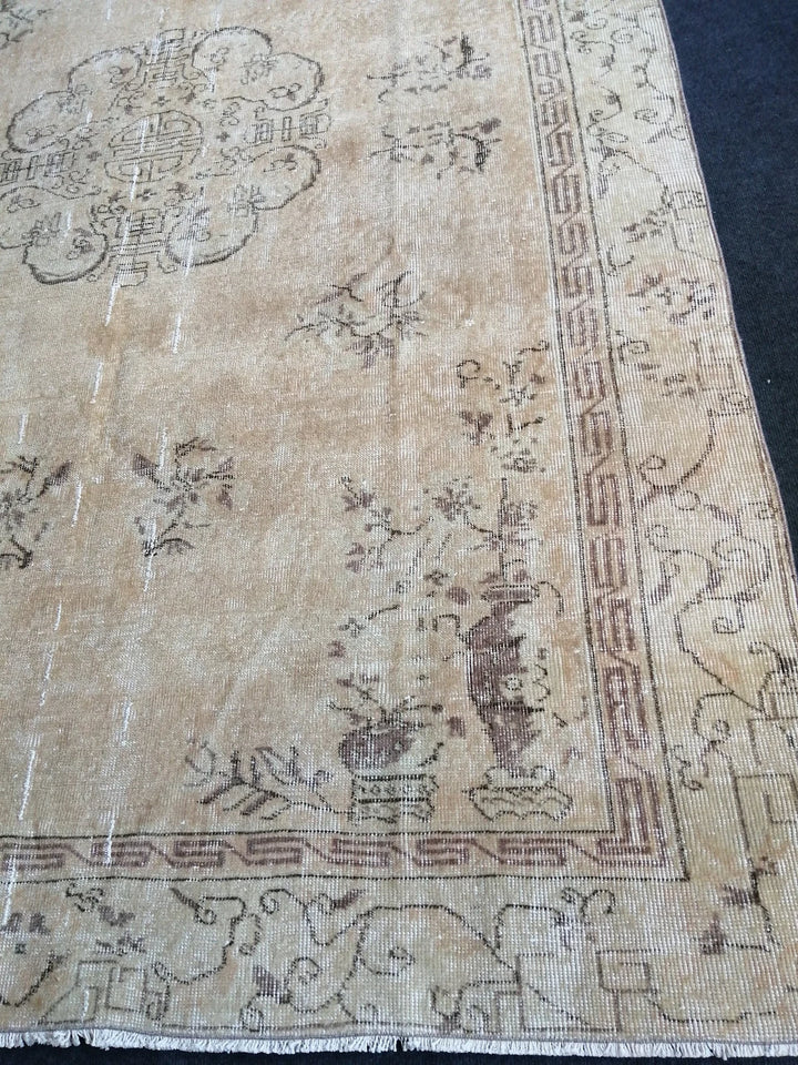 Beige Turkish Runner Rug 6' x 9' 4" Hand-Knotted | No. WR33214