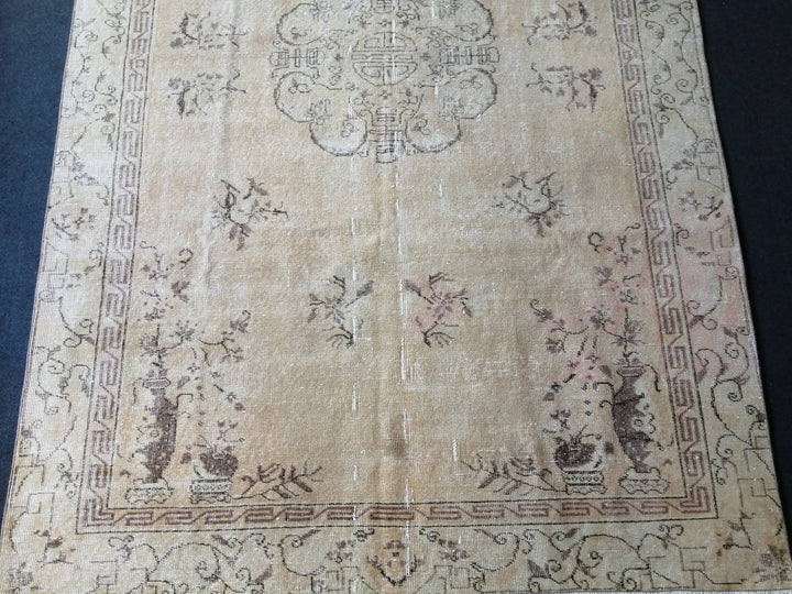 Beige Turkish Runner Rug 6' x 9' 4" Hand-Knotted | No. WR33214